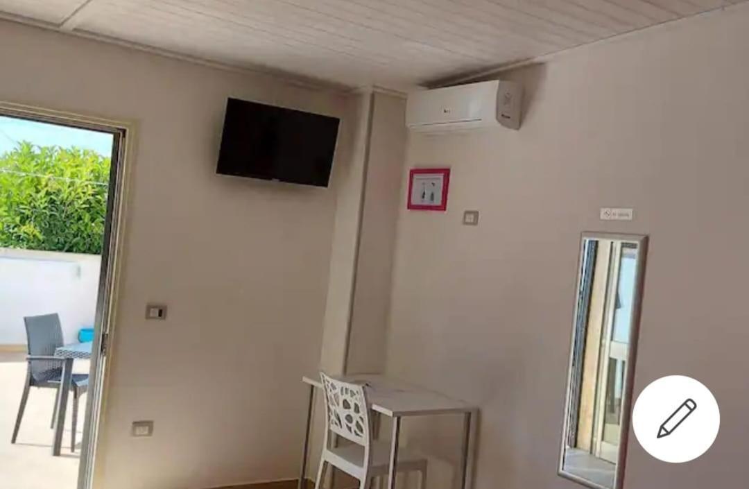 Briciola'S Rooms Porto Cesareo Luaran gambar