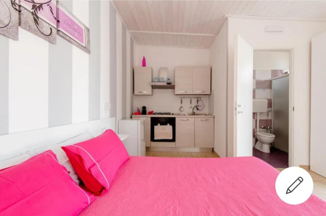 Briciola'S Rooms Porto Cesareo Luaran gambar